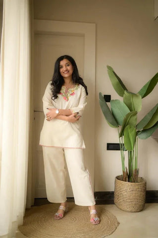 Ivory Floral Embroidered Kurta Co-Ord Set with Subtle Lace Detailing